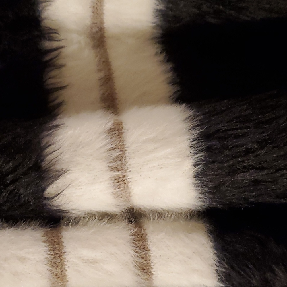 Fuzzy Open Front Cardigan Size 22/24 - image 3